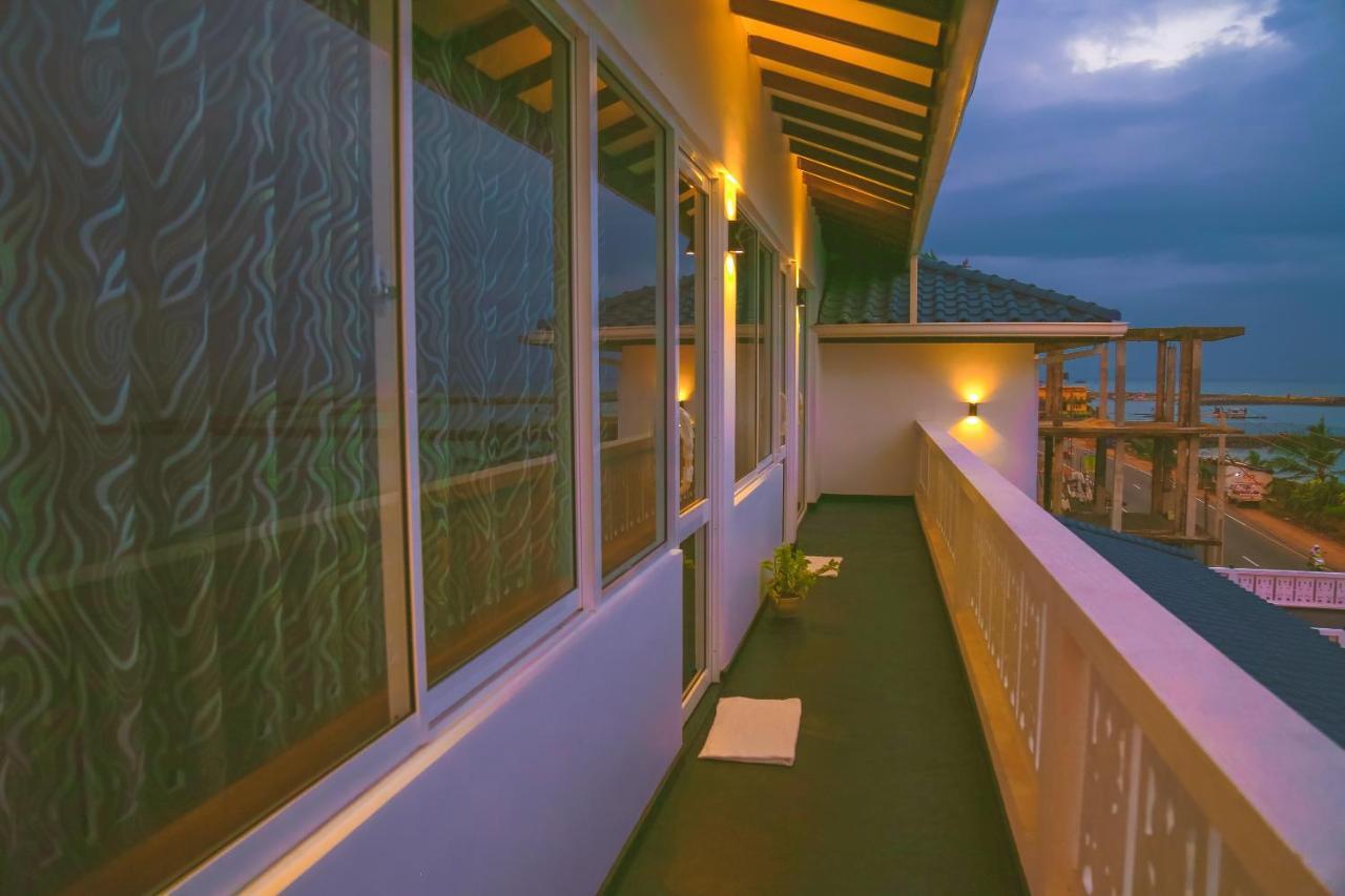 Hikka Ocean Resort Hikkaduwa Dış mekan fotoğraf